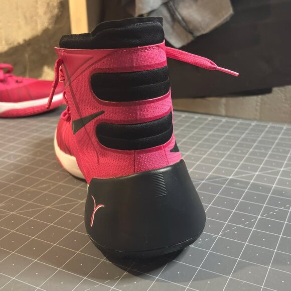 Nike Hyperdunk 2015 'Think Pink' - Picture 9 of 13